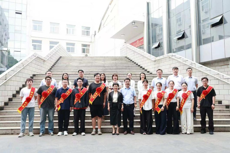 逐梦西部赴边疆 青春建功新征程...