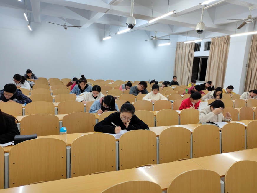 2015年乐山卫校招生_乐山招生考试网_乐山招生考试网官网