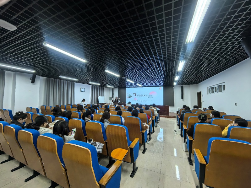 我院工会举办“三八”妇女节多肉...