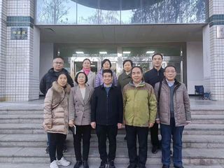 河南大学档案馆馆长王守中一行来...