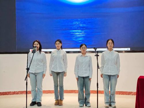 文学院开展“中原雅集·清曲唱会...