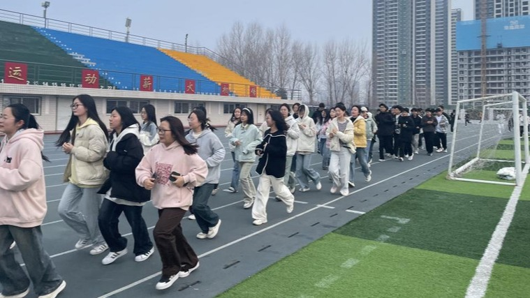 材料科学与工程学院开展“曦光相...