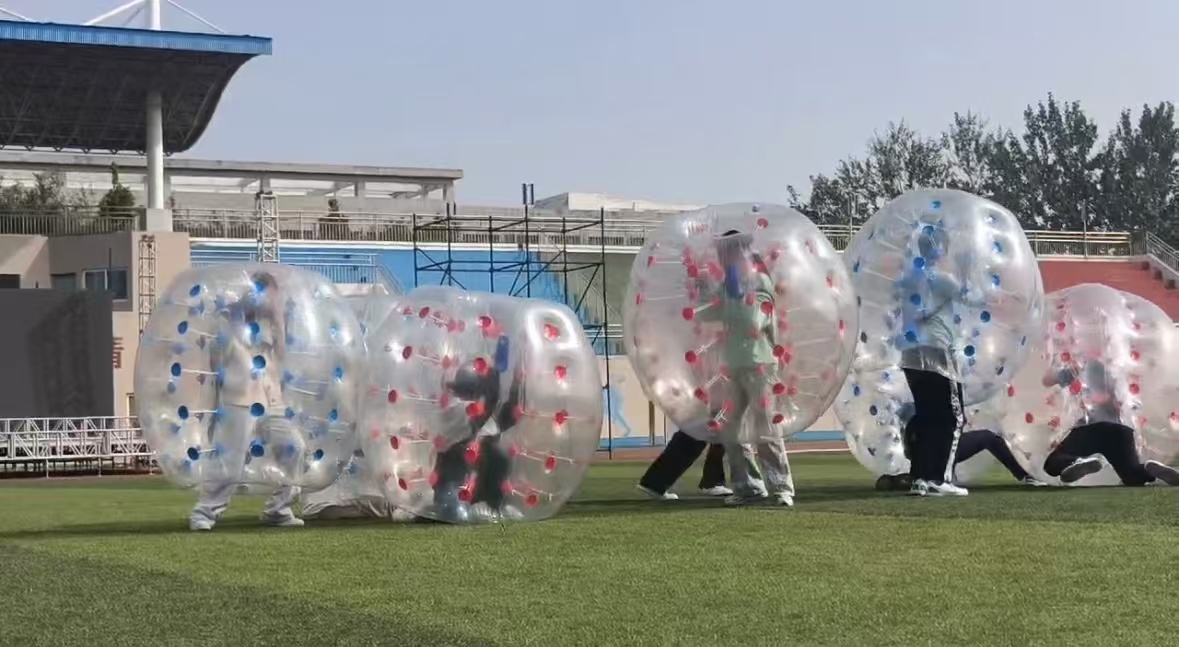 得分狂人碰撞内线巨兽布克浓眉之战一触即发