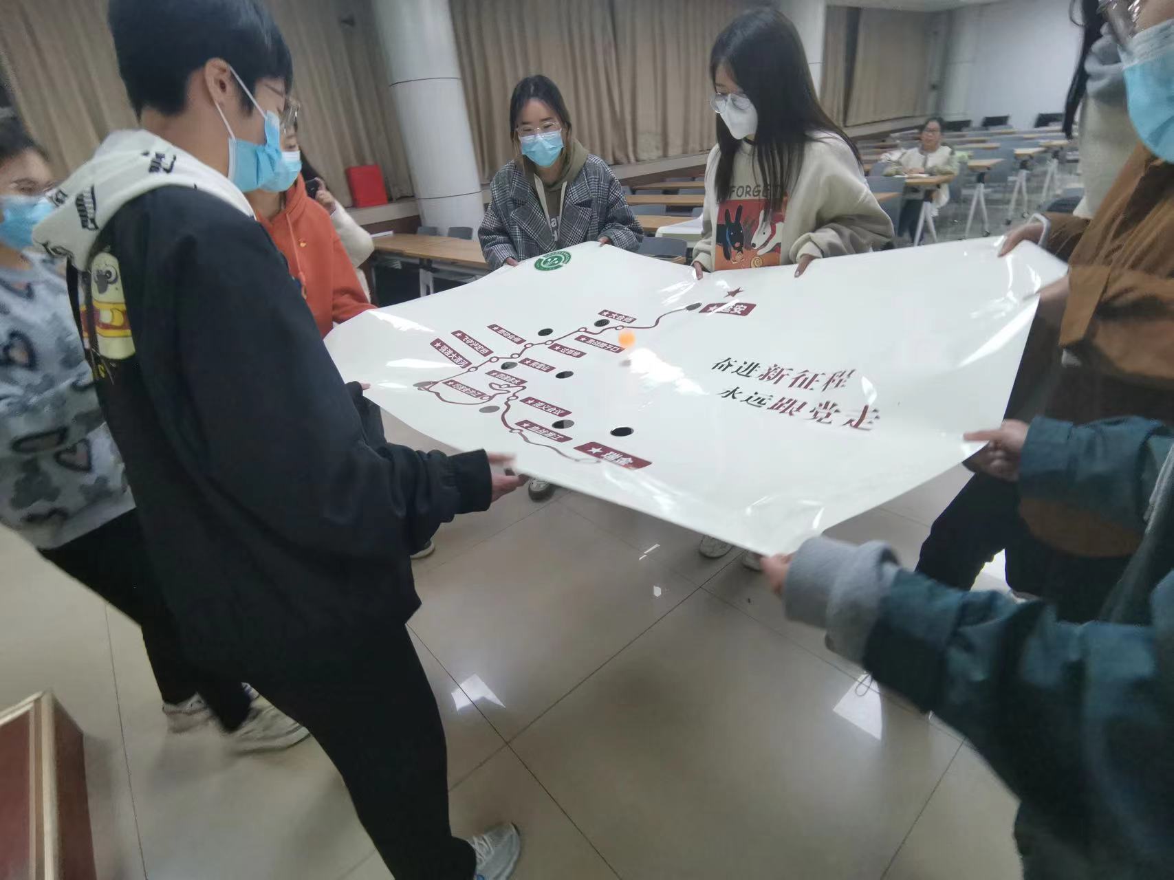 我院本科生第一党支部开展主题党日活动