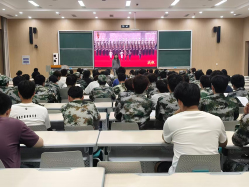 歌声嘹亮，青春放歌 ——我院开展“一校三区”歌咏比赛排练