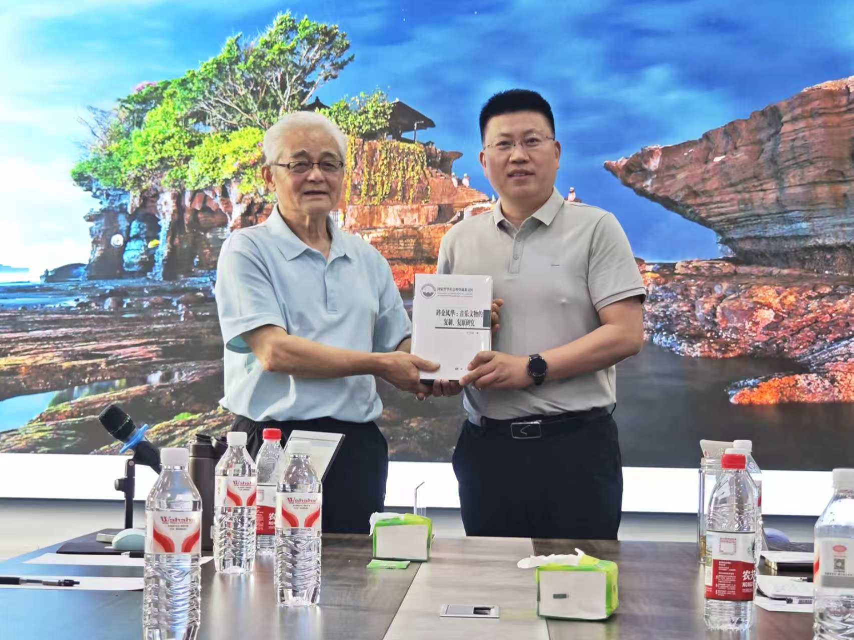 中国音乐史、音乐考古学家王子初应邀做客“音舞名家大讲堂”
