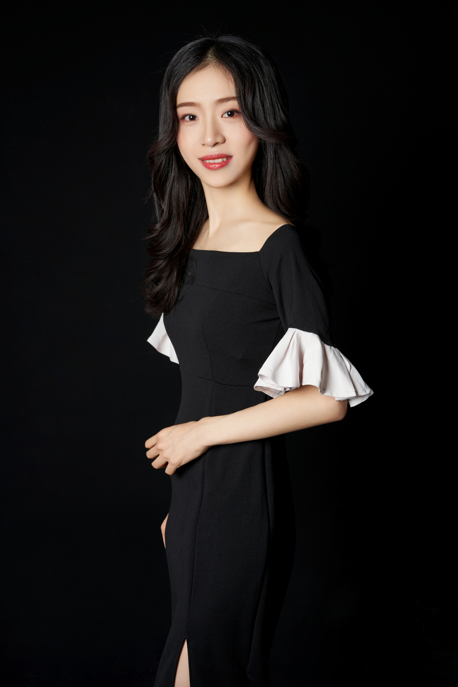李 田