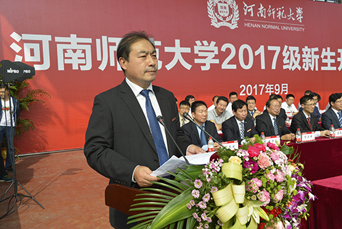 岳杰勇.jpg