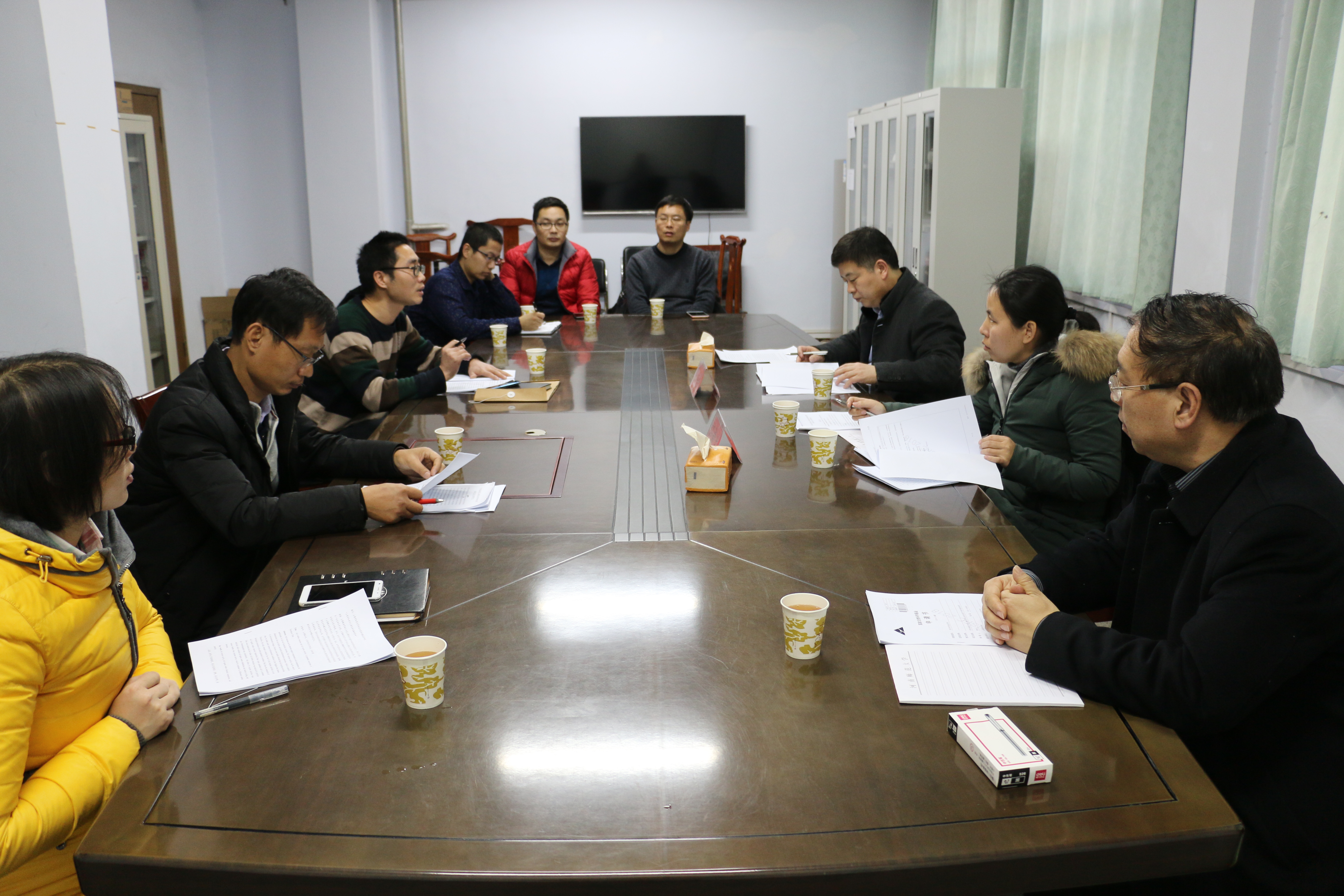 旅游学院举行国家基金申报专家论证会